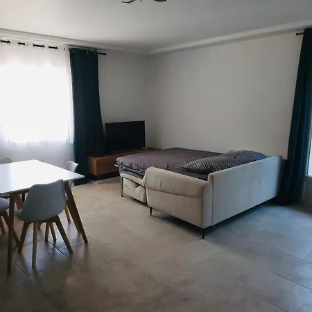 Appartement Paisible Pour 4 Personnes Montpellier Exterior foto