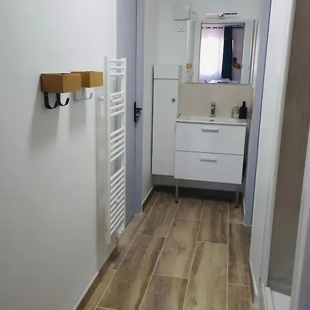 Appartement Paisible Pour 4 Personnes Montpellier Exterior foto