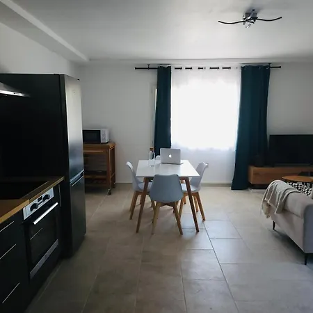 Appartement Paisible Pour 4 Personnes Montpellier Exterior foto