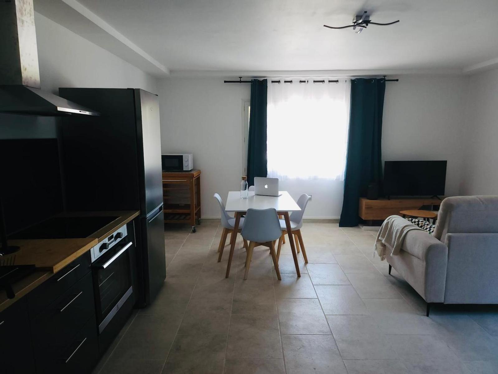 Paisible Pour 4 Personnes * Montpellier